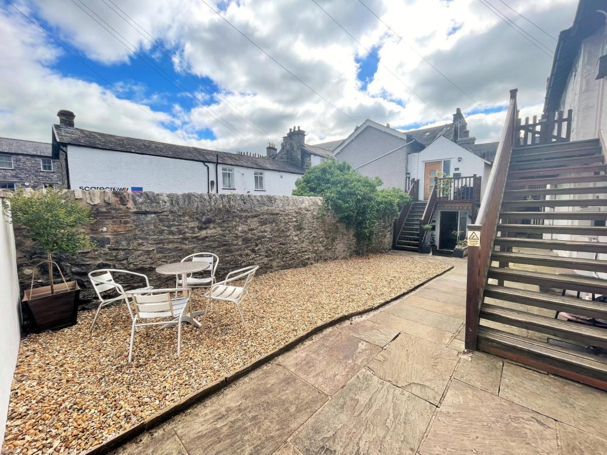 Arthurs Cottage -Charming Courtyard Cottage In The Heart Of Kendal, The Lake District 外观 照片